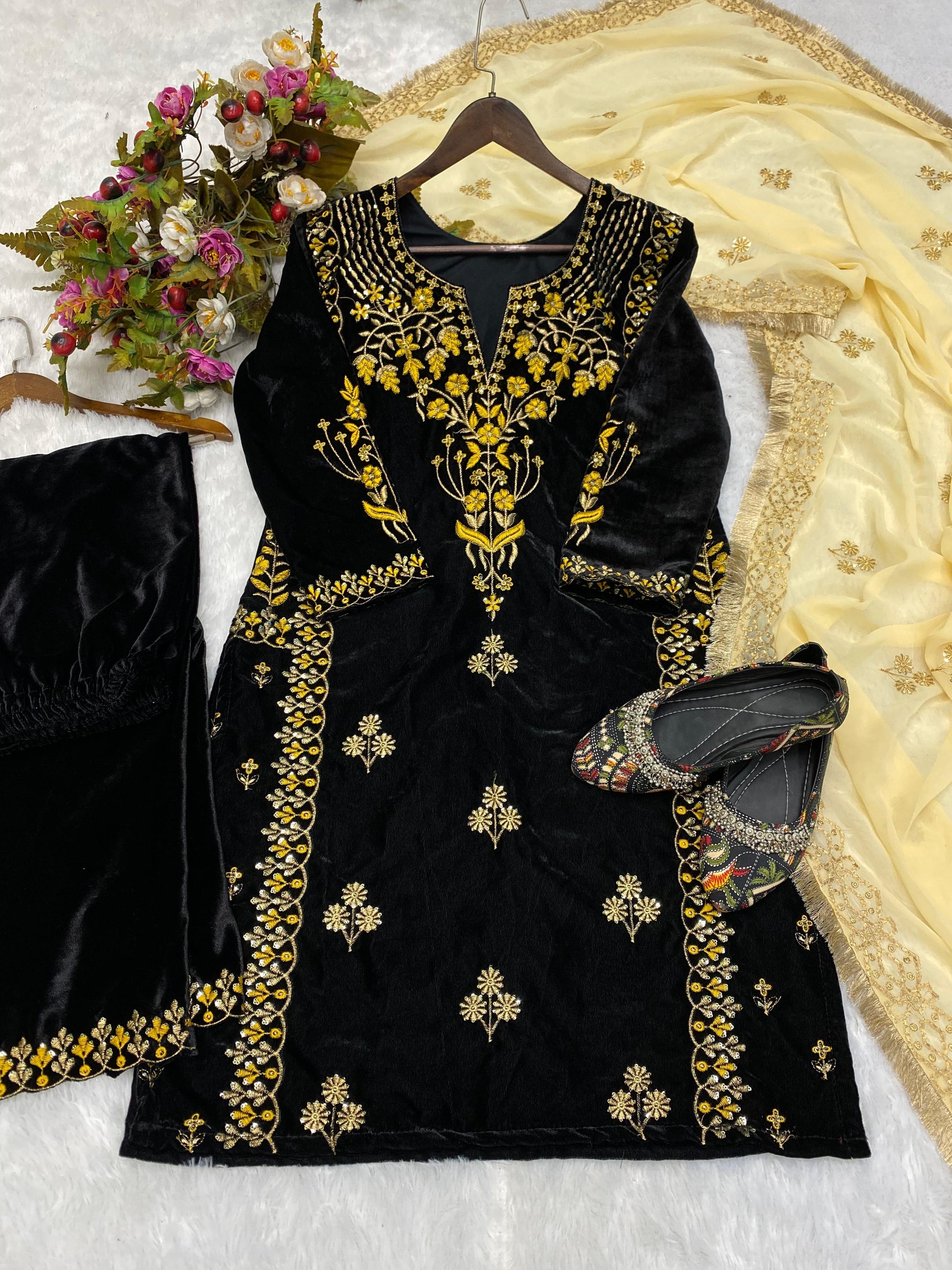 Bollywood Designer Velvet Salwar suit - 24th Spoke