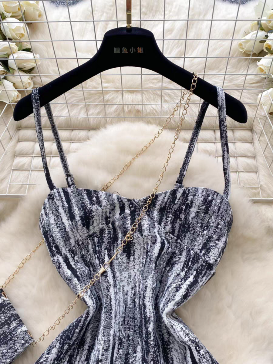 Jessica Summer Celebrity Suspender Dress With Bag