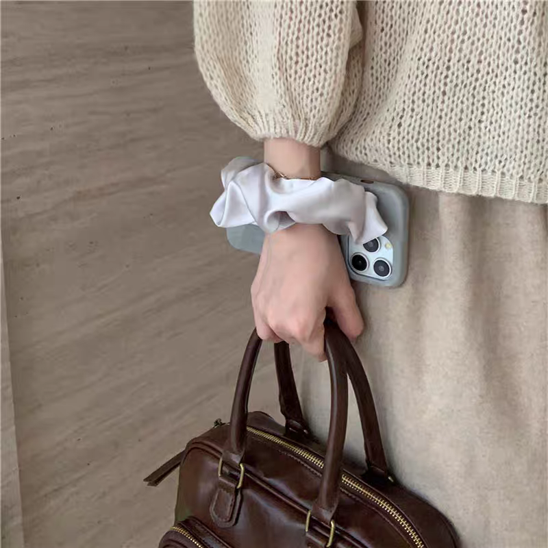 Luxury I Phone Cover With Velvet Handle