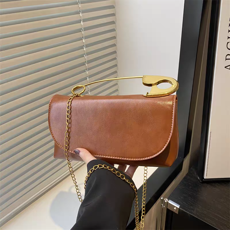 Noomi Cross Body Bag