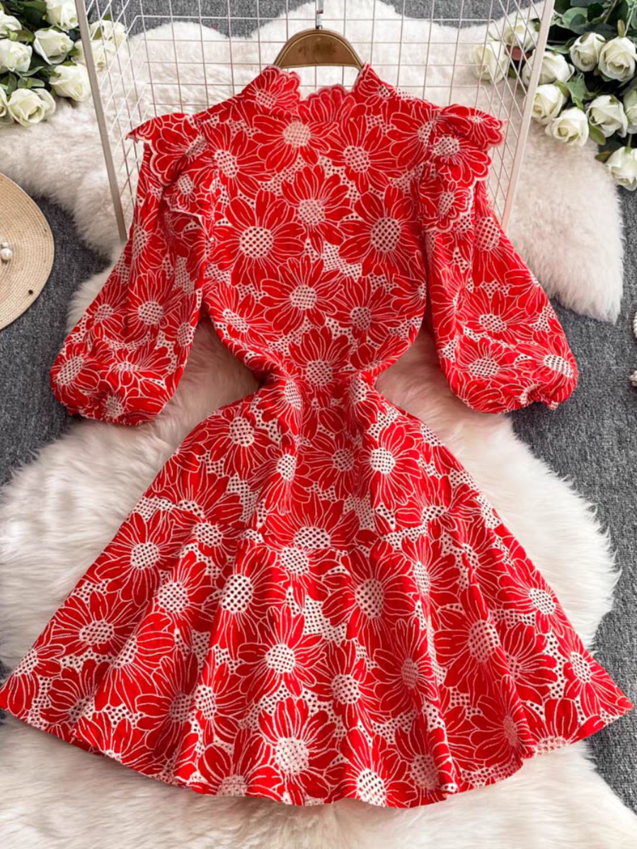 Bethany Summer Luxury Celebrity Dress - 24th Spoke
