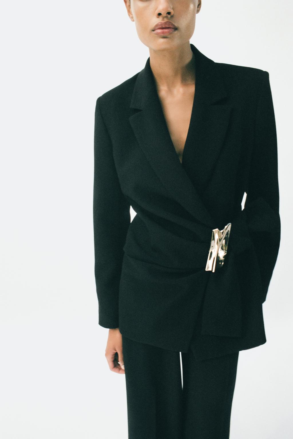 Ginnifer Zara Suit Set