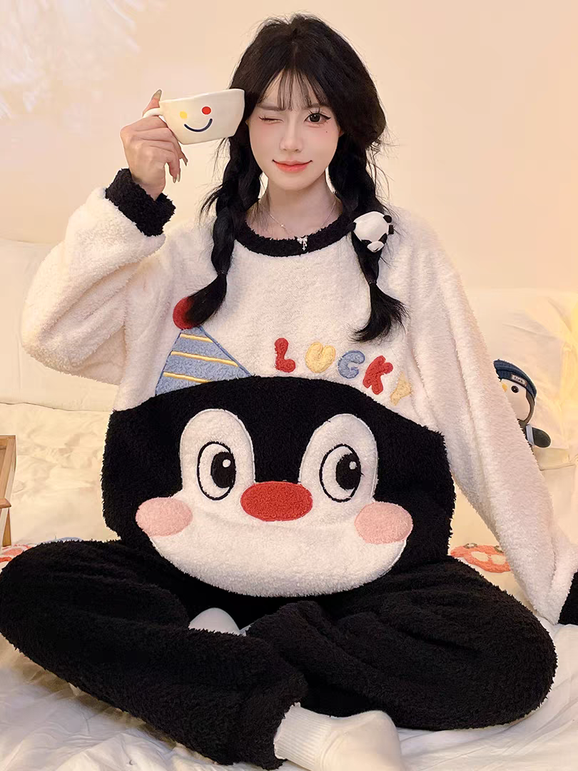 Amanda Winter Fleece Pajamas Set