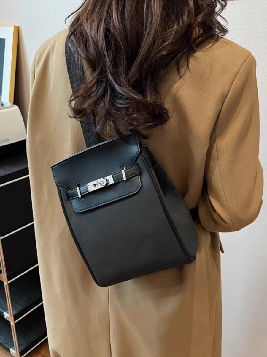 SRK Chest Couple Bag