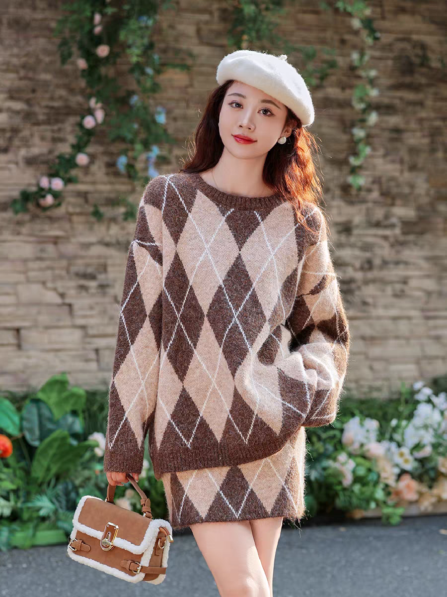 Athira Winter Two Piece Set