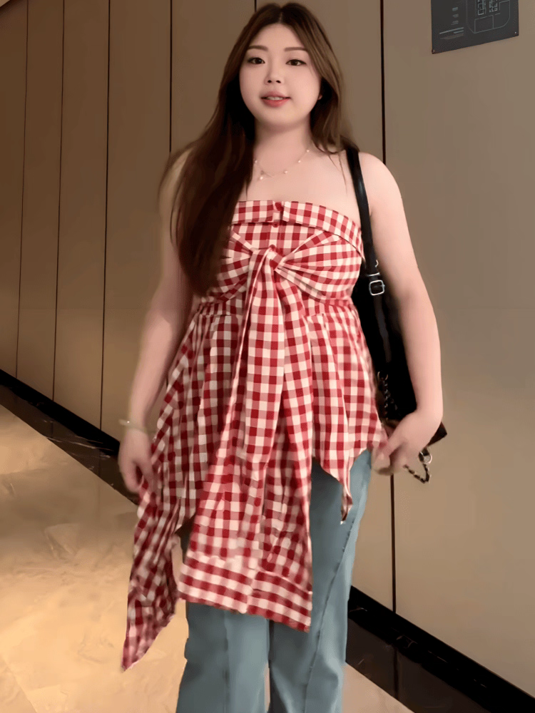 Mrunal Summer Plaid Top