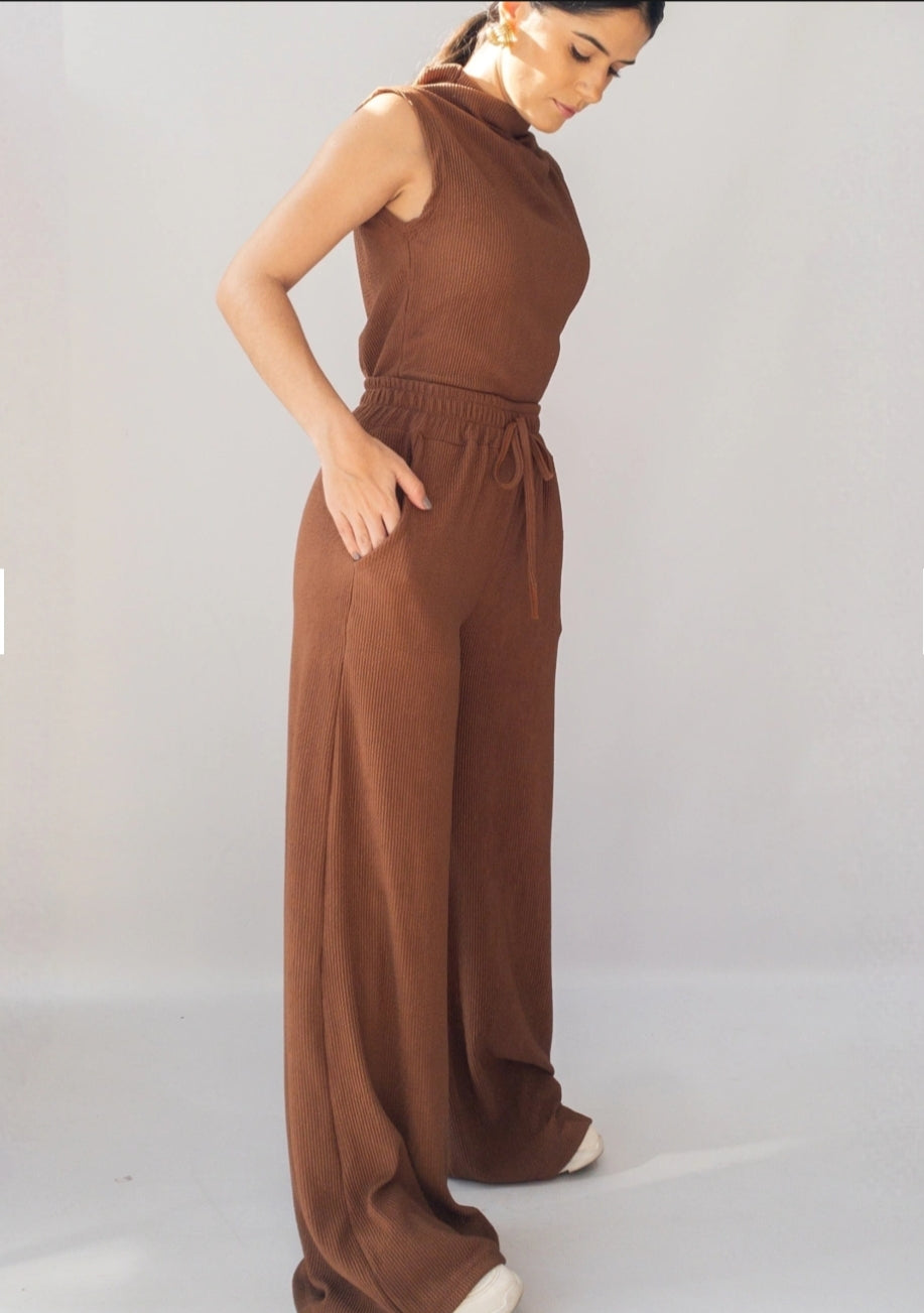 Alison Summer Two Piece Airport Look Coord Set