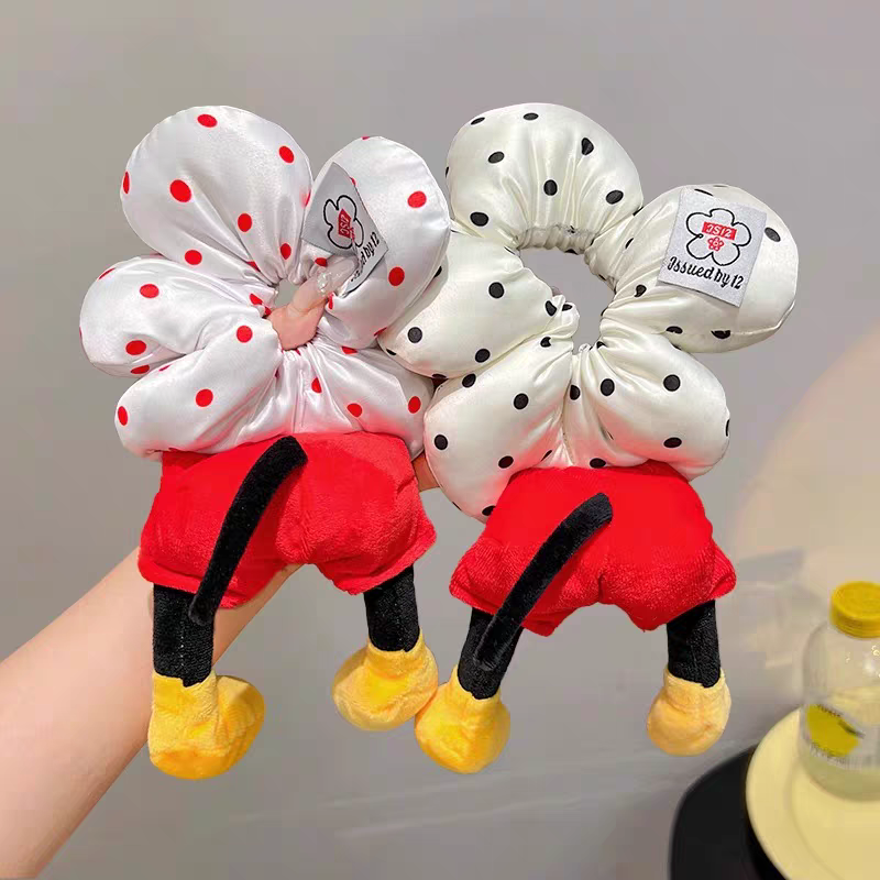 Buy 4 Scrunchies @ 799