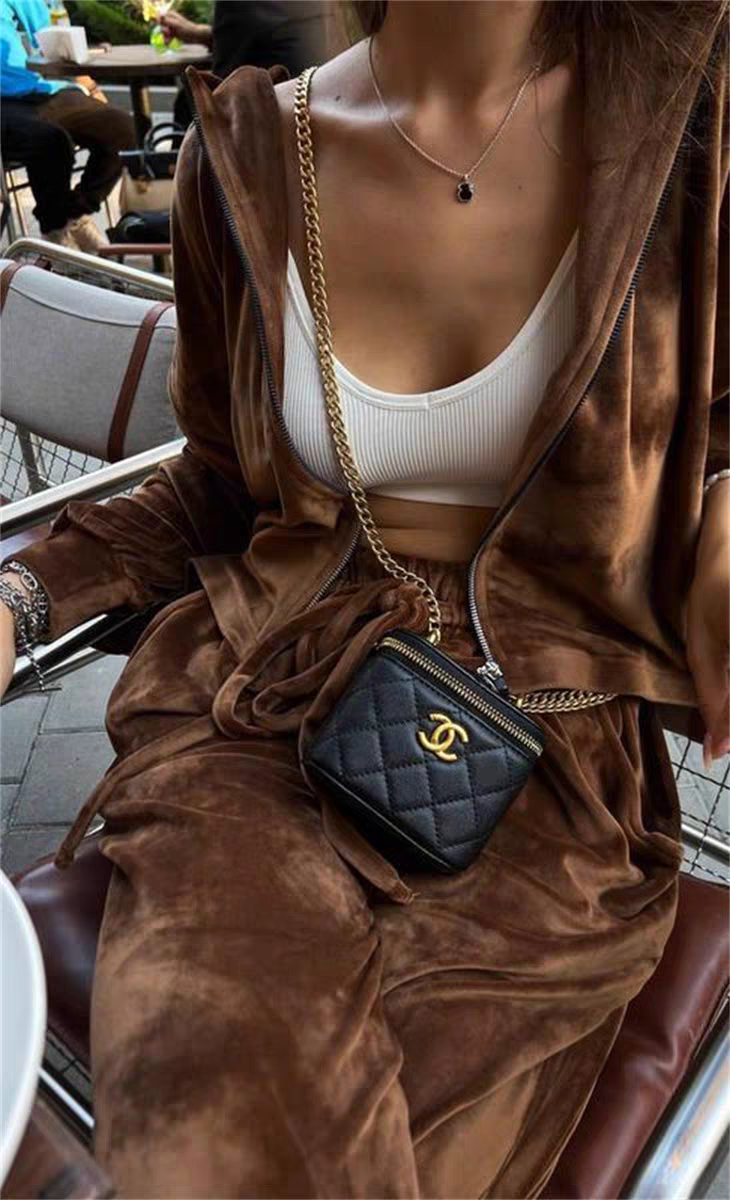 Alicia Winter Velvet Set