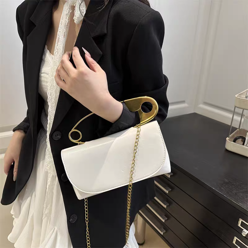 Noomi Cross Body Bag