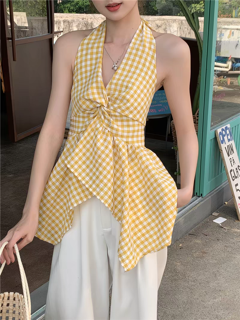 Anne Summer Plaid Top