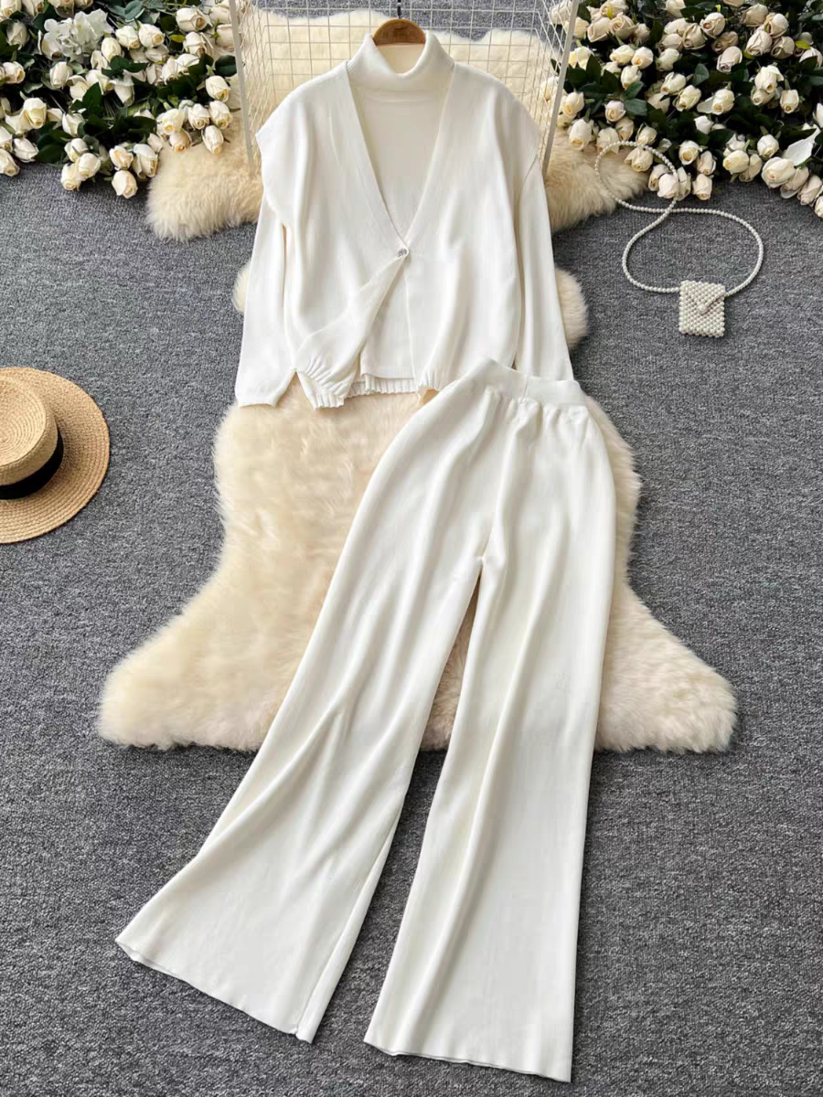 Jessica Winter Three Piece Set