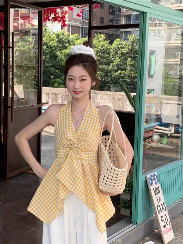 Anne Summer Plaid Top