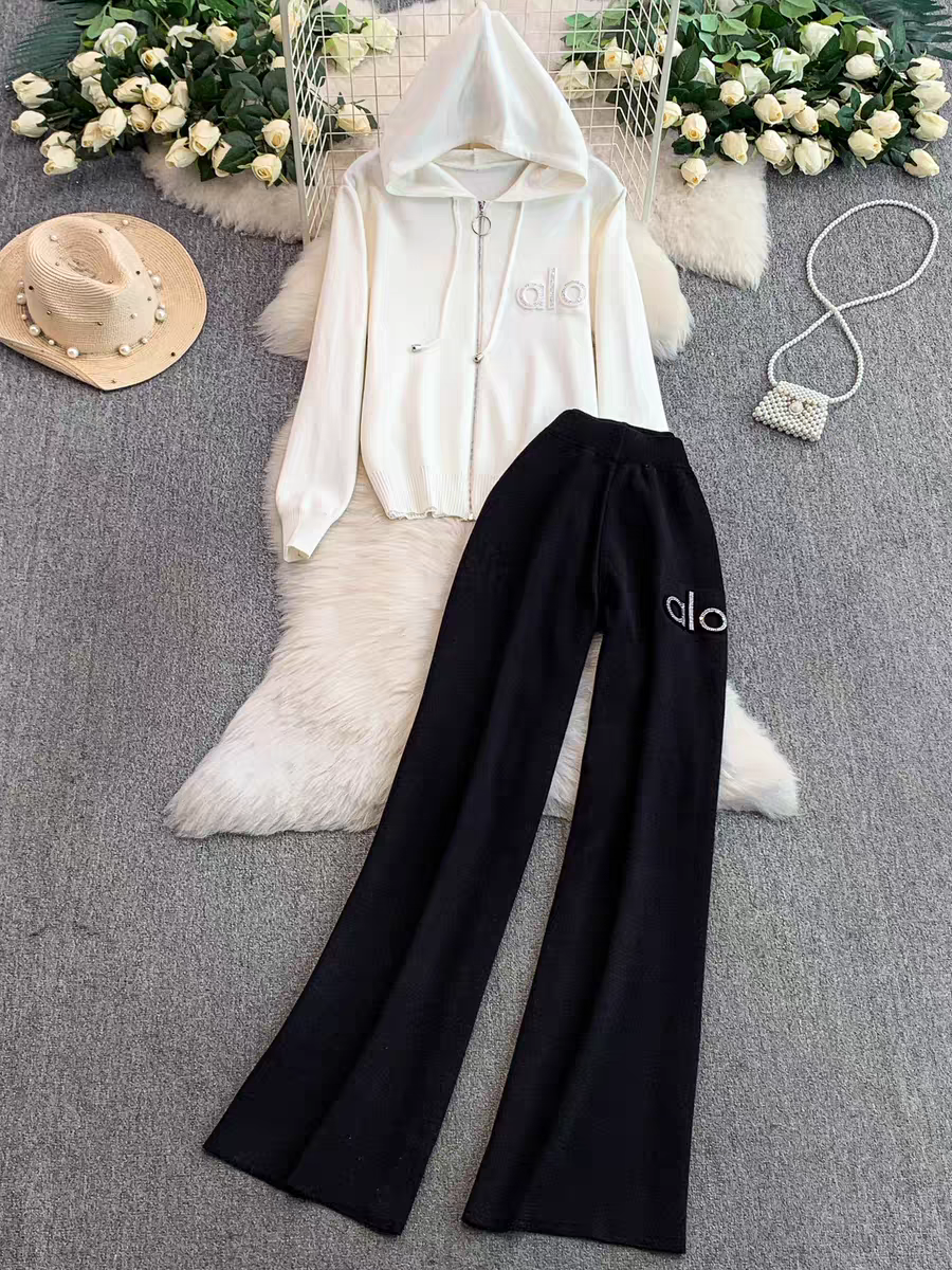 Jennifer Winter Tracksuit - 24th Spoke