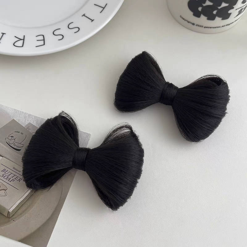 Hair Stylish Clip (Buy One Get Two Free)