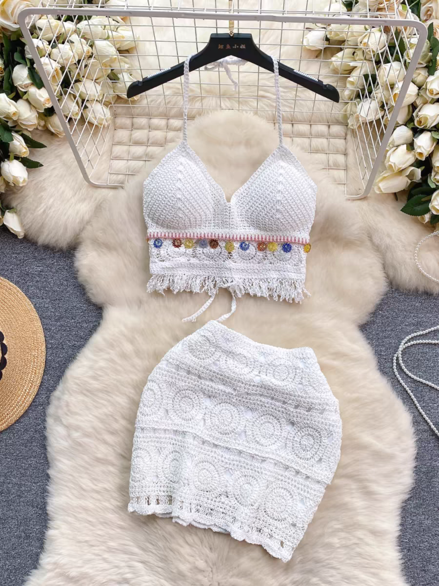 Beyoncé Summer Vacation Outfit 24th Spoke