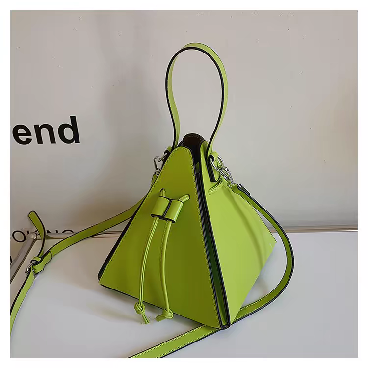 "2024 Autumn Macron Color Hand-Held Triangle Bag – Fashionable Small Crossbody & Mobile Phone Bag"