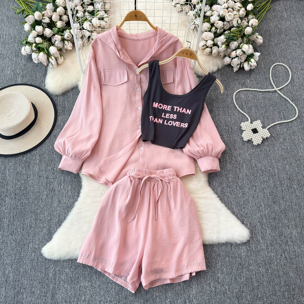 Julia Summer  three-piece outfit set