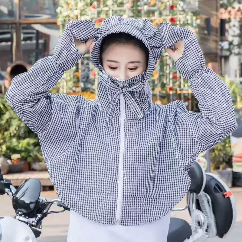 Korean Style Short Hooded Sun Protection Jacket for Women