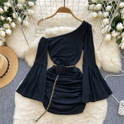 Royal Sister Style Off-Shoulder Trumpet Sleeve Dress