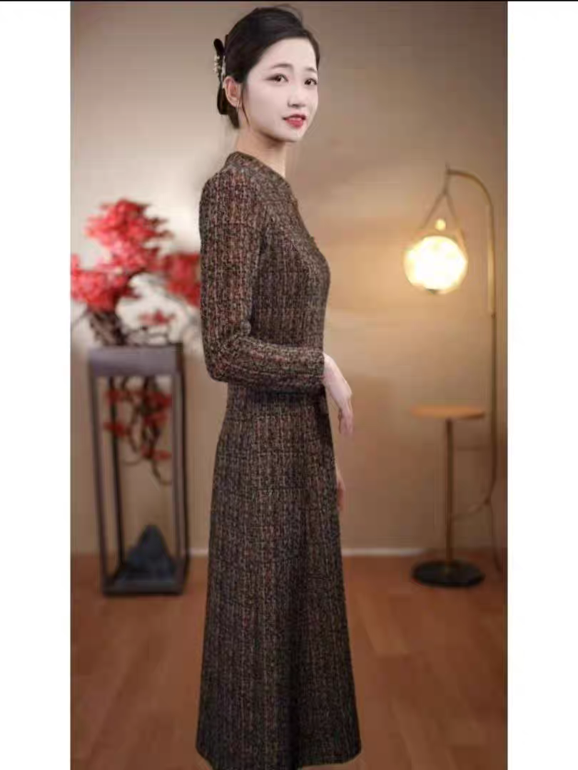 Pia Winter Dress - 24th Spoke
