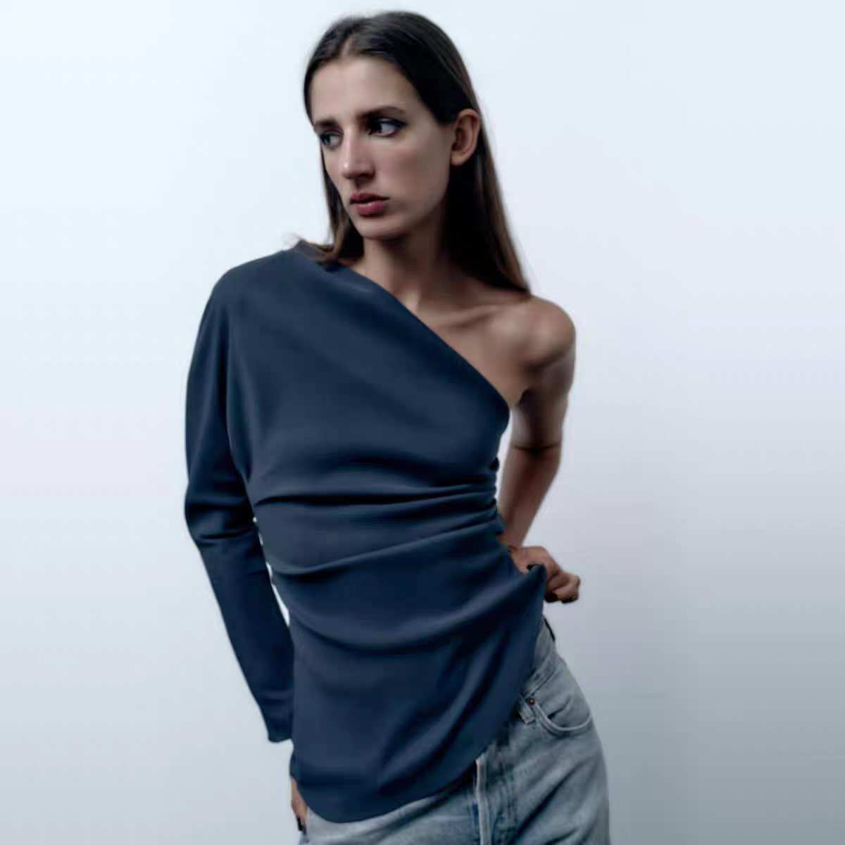 Diana Penty One Shoulder Top